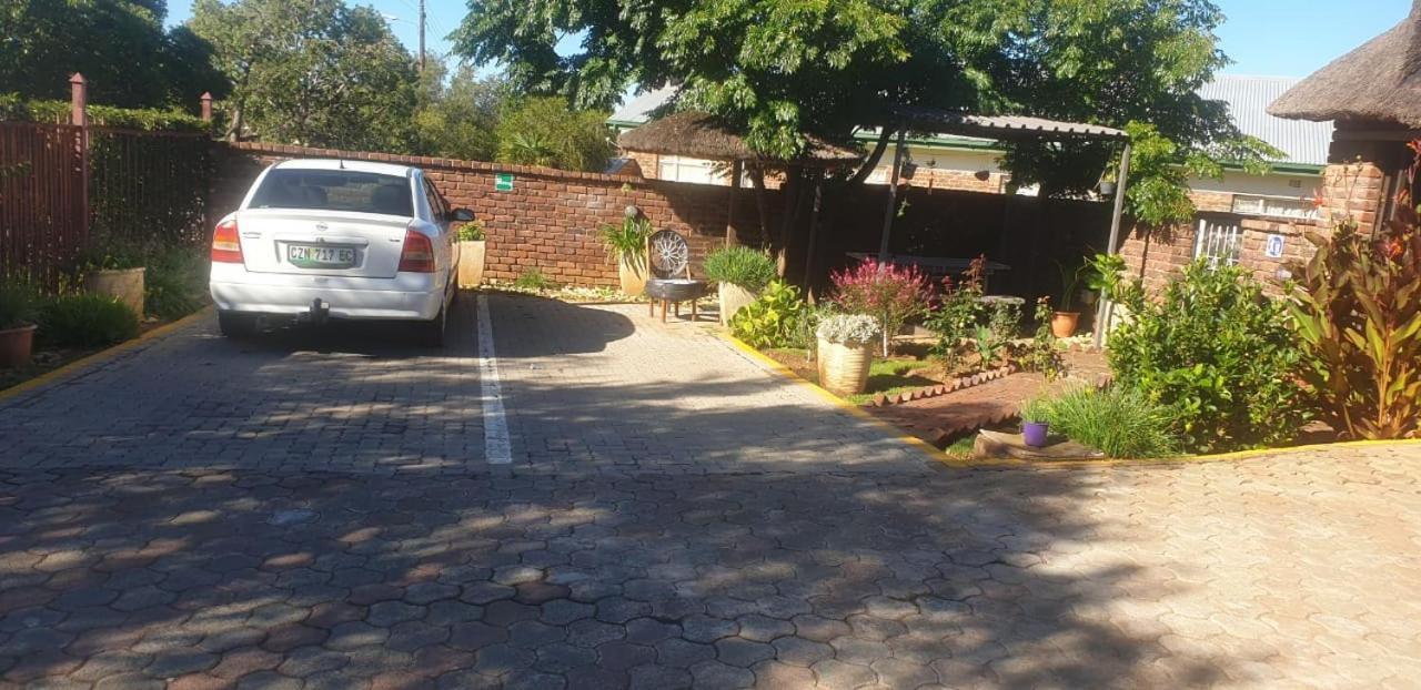 Aliwal Villa Guest Lodge Aliwal North Exterior foto