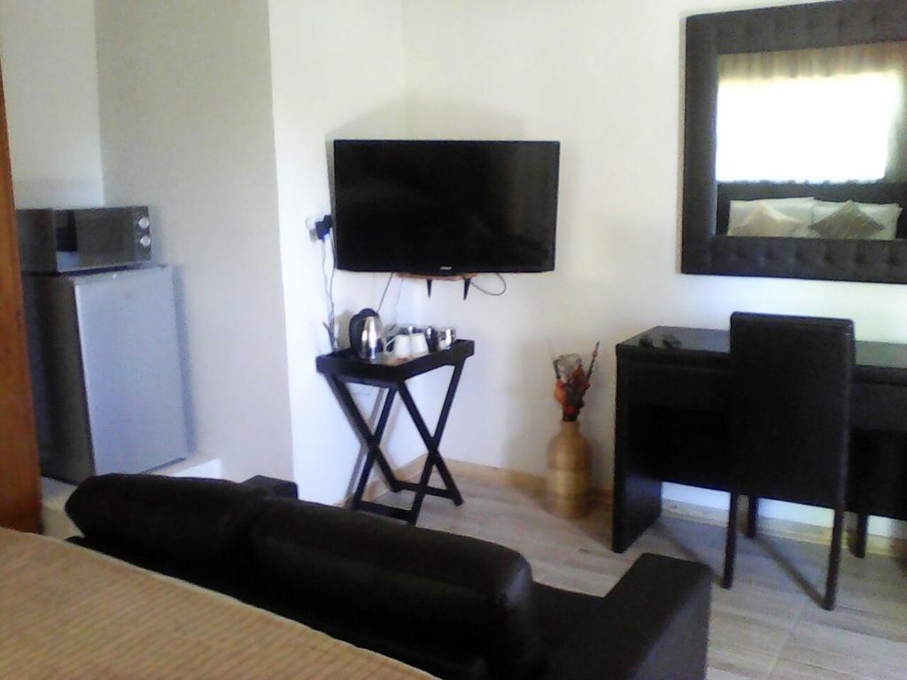 Aliwal Villa Guest Lodge Aliwal North Exterior foto