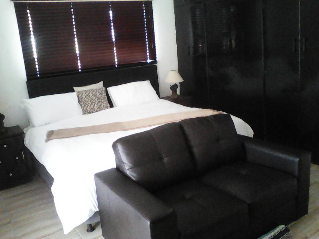 Aliwal Villa Guest Lodge Aliwal North Exterior foto